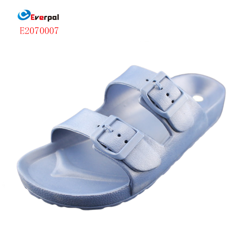 Ποια είναι τα χαρακτηριστικά των σανδάλων unisex eva;
